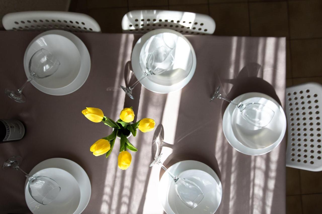 Apartman Umpa Omisalj ภายนอก รูปภาพ
